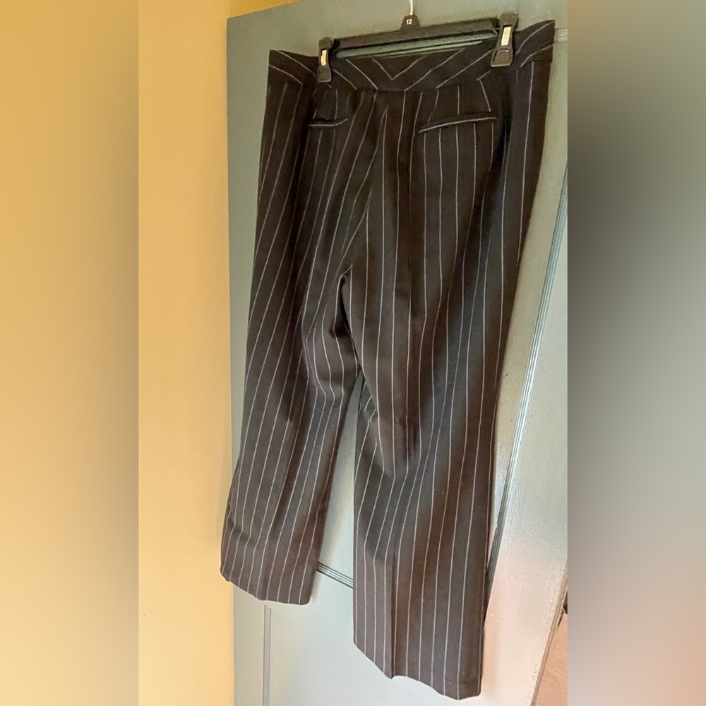 Ann Taylor Wide leg trousers. Size: 12. - Picture 2 of 5